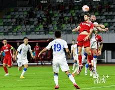 英超赛季恩,佐主客场制,霸热刺防线,开云体育,开云体育官网,开云体育app,开云体育app下载